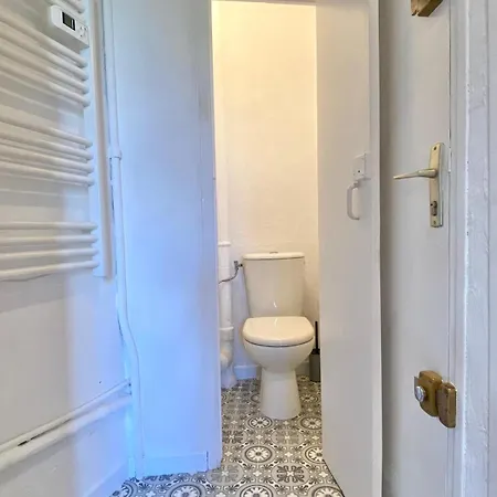Apartment - 12f